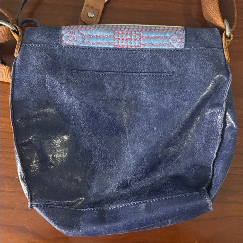 The Sak- Patterned Shoulder Bag